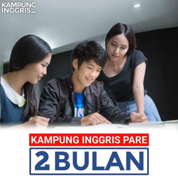 Program belajar bahasa Inggris intensif 2 bulan di Kampung Inggris dengan konsep full-day class, asrama English Area, dan metode interaktif untuk meningkatkan kemampuan speaking, grammar, dan confidence secara efektif.